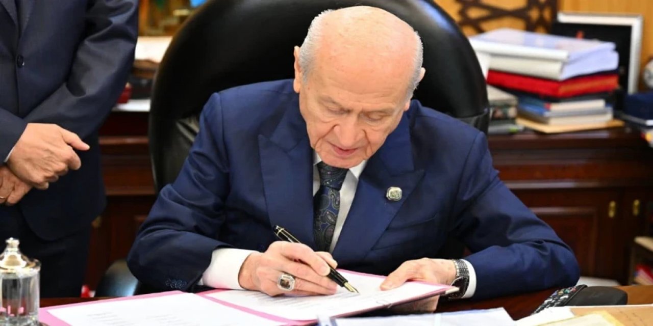 Bahçeli'den 'Devlet Projesi' Çıkışı: Biri Evine, İkisi Görevine, Öcalan Umuda!