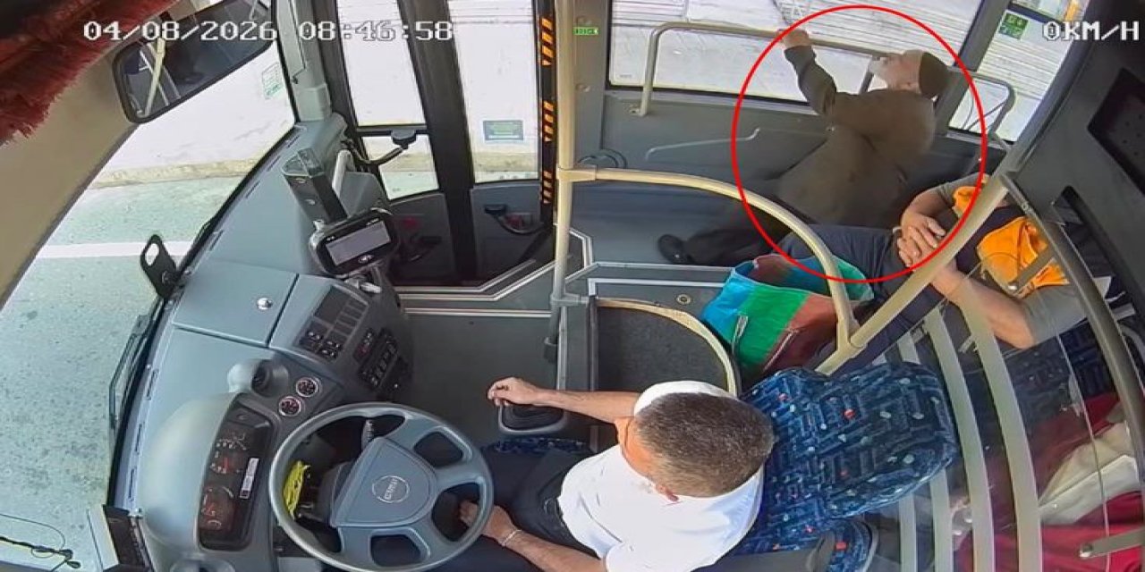 Otobüste Zamanla Yarış: Yolcu Fenalaşınca Bakın Şoför Ne Yaptı