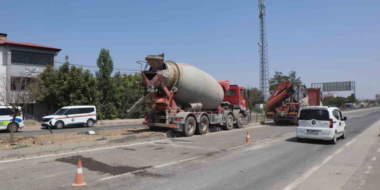 Iğdır'da Zincirleme Trafik Kazası: 4 Yaralı