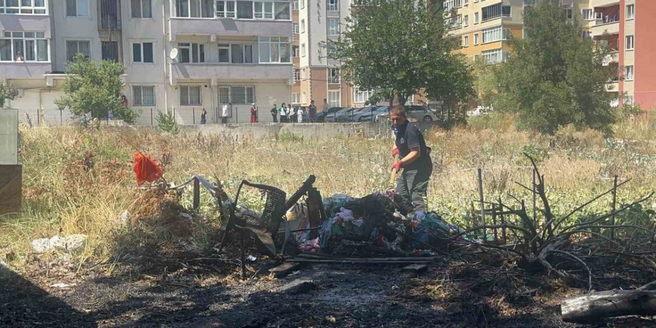 Kapaklı'da Otluk Alanda Yangın!