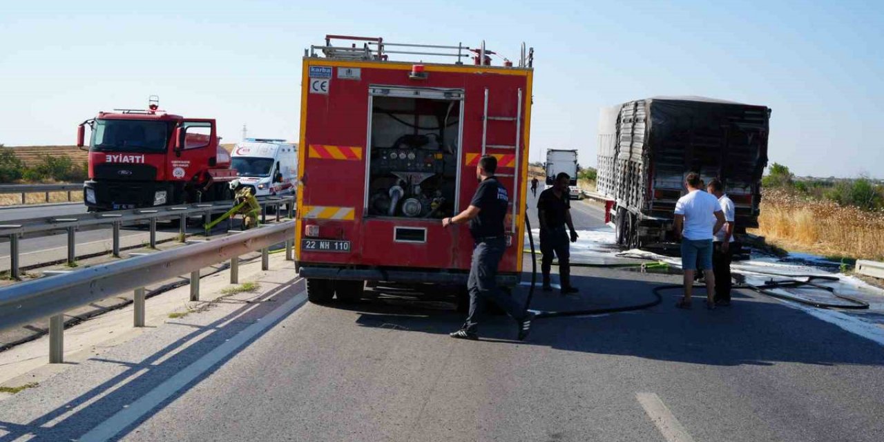Havsa'da Tırda Yangın Panik Yarattı