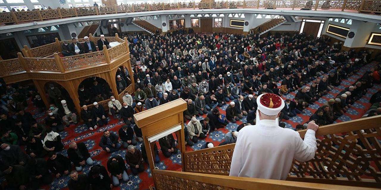 Diyanet'ten 'Terörsüz Türkiye' Hutbesi: Tüm Camilerde Anlatılacak, Okunacak!