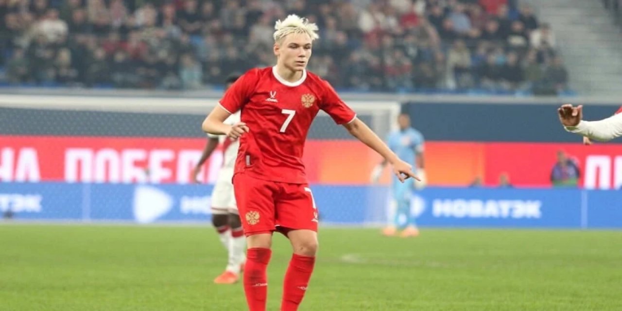 Aleksey Batrakov'un Menajerinden Galatasaray Açıklaması