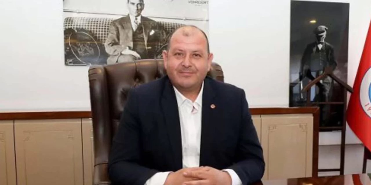 Menderes Belediye Başkanı Çiçek Dahil 16 Şüpheli Adliyede