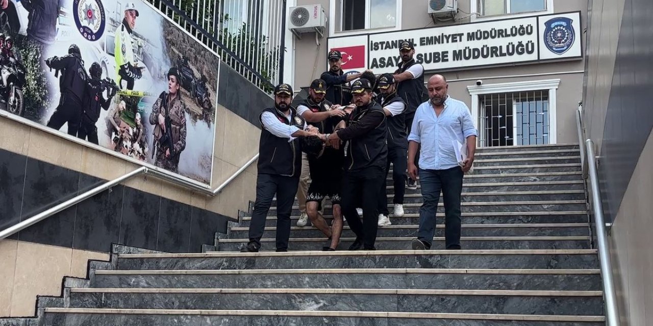 İstanbul'da Bıçaklı Kavga: 10 Gözaltı