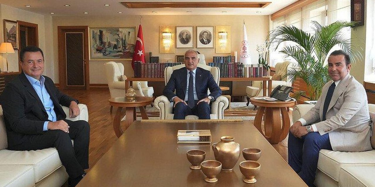 Bakan Ersoy'un Konuğu Acun Ilıcalı Oldu