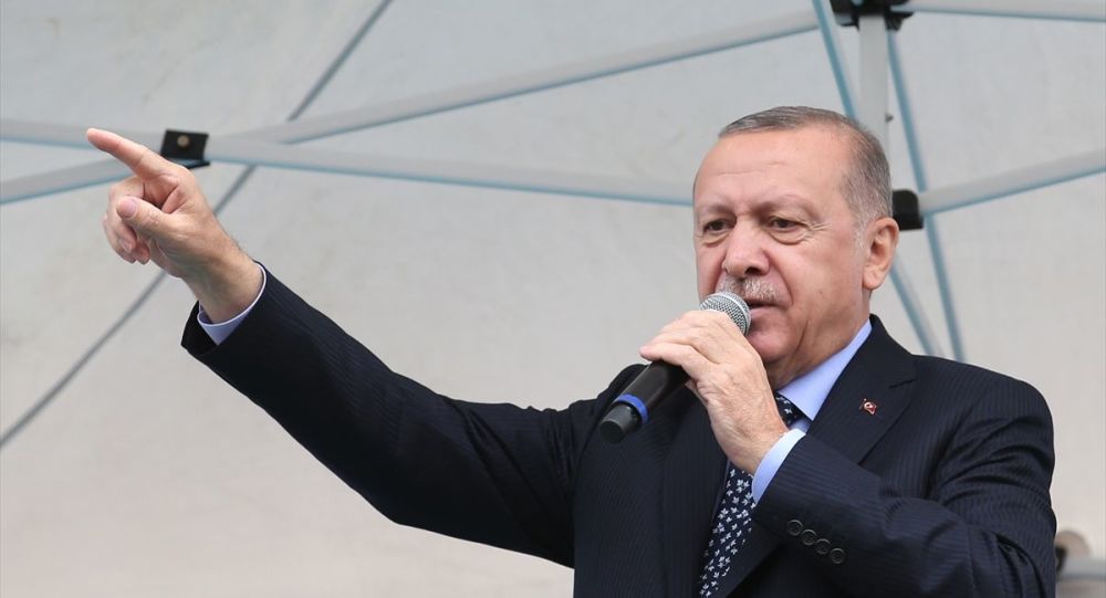 Erdoğan'dan kadına şiddete karşı mesaj: Bu ayıbı el birliğiyle ülkemizden tamamen sileceğiz