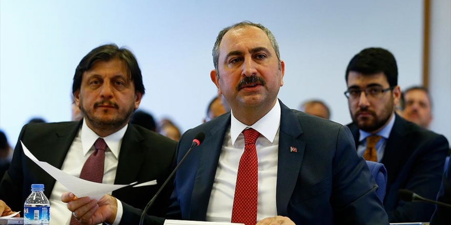 Adalet Bakanı Gül: Kadına Şiddeti Engelleyecek Tedbirleri Almakta Kararlıyız