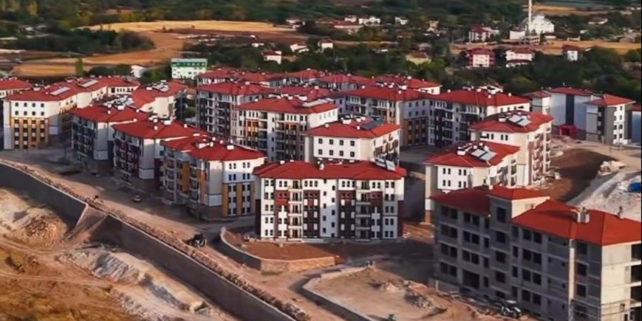 Asrın İnşasında Elazığ'da 14 Bin 894 Bağımsız Bölüm İnşa Edildi