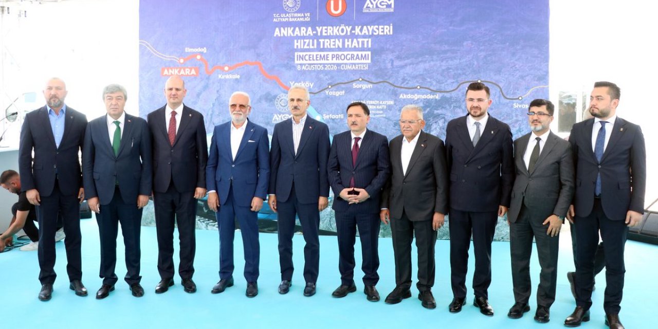Bakan Uraloğlu Müjdeyi Verdi! 7 Saatlik Yol 1 Saat 45 Dakikaya Düşüyor