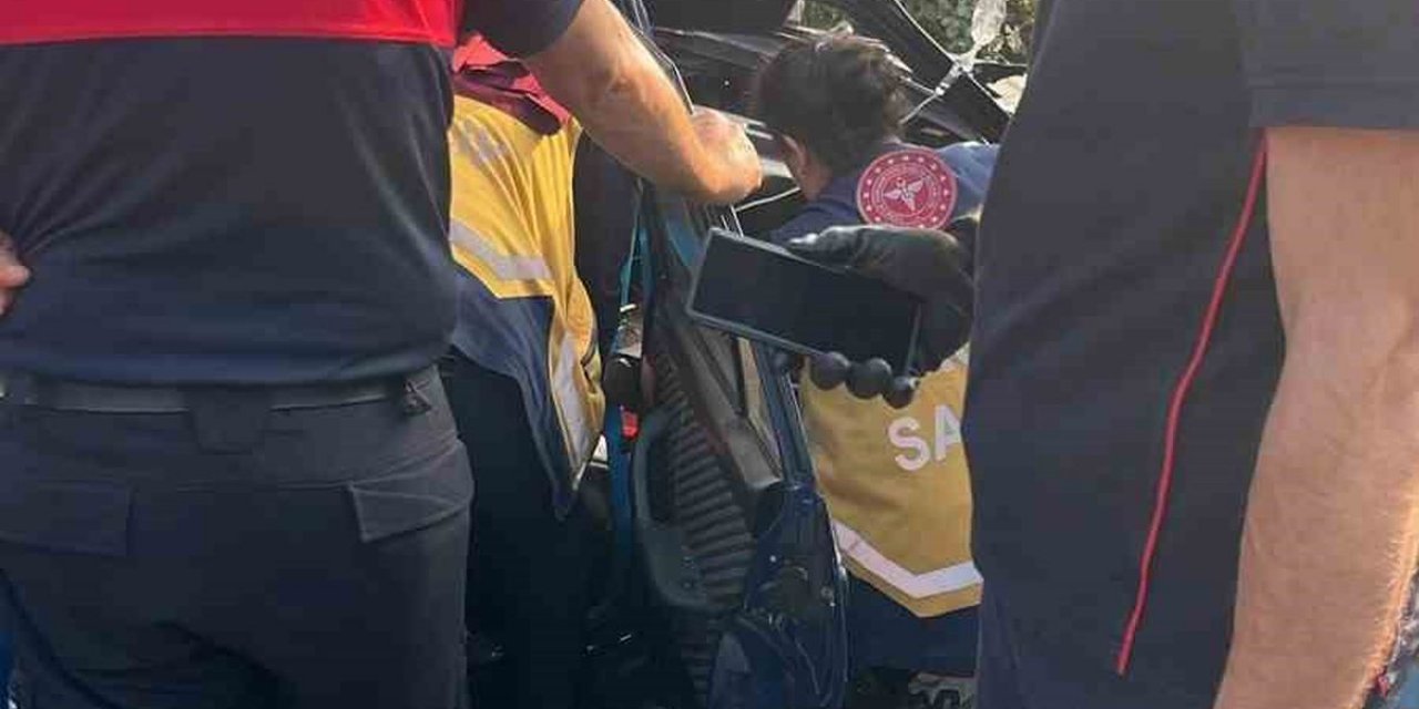 Ereğli'de Trafik Kazası: 1 Ağır 4 Yaralı