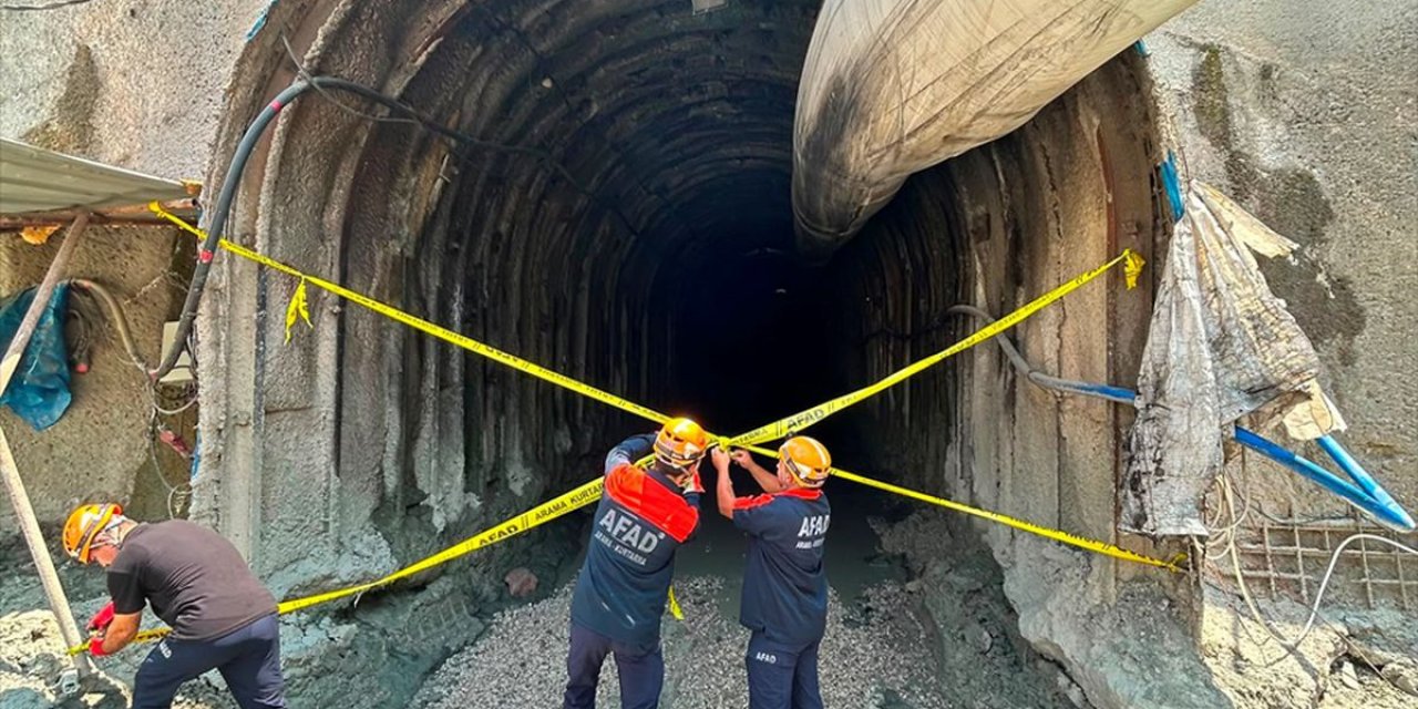 Adana'da Tünel Göçüğünde Can Kaybı 2'ye Yükseldi