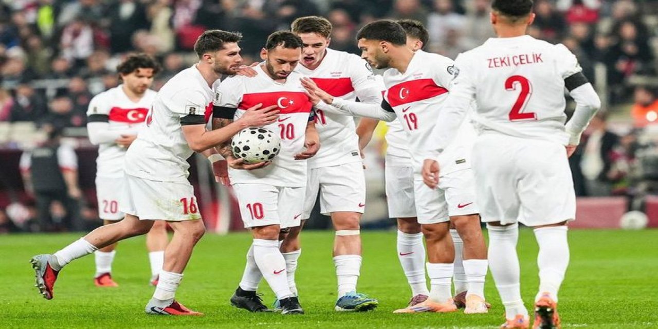 Milli Futbolcumuzun Evi Soyuldu! Zararı Servet Değerinde
