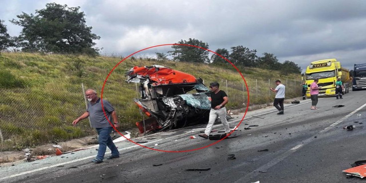 Şile Yolu’nda Feci Kaza: İki Tır Hurdaya Döndü, Yol Trafiğe Kapatıldı