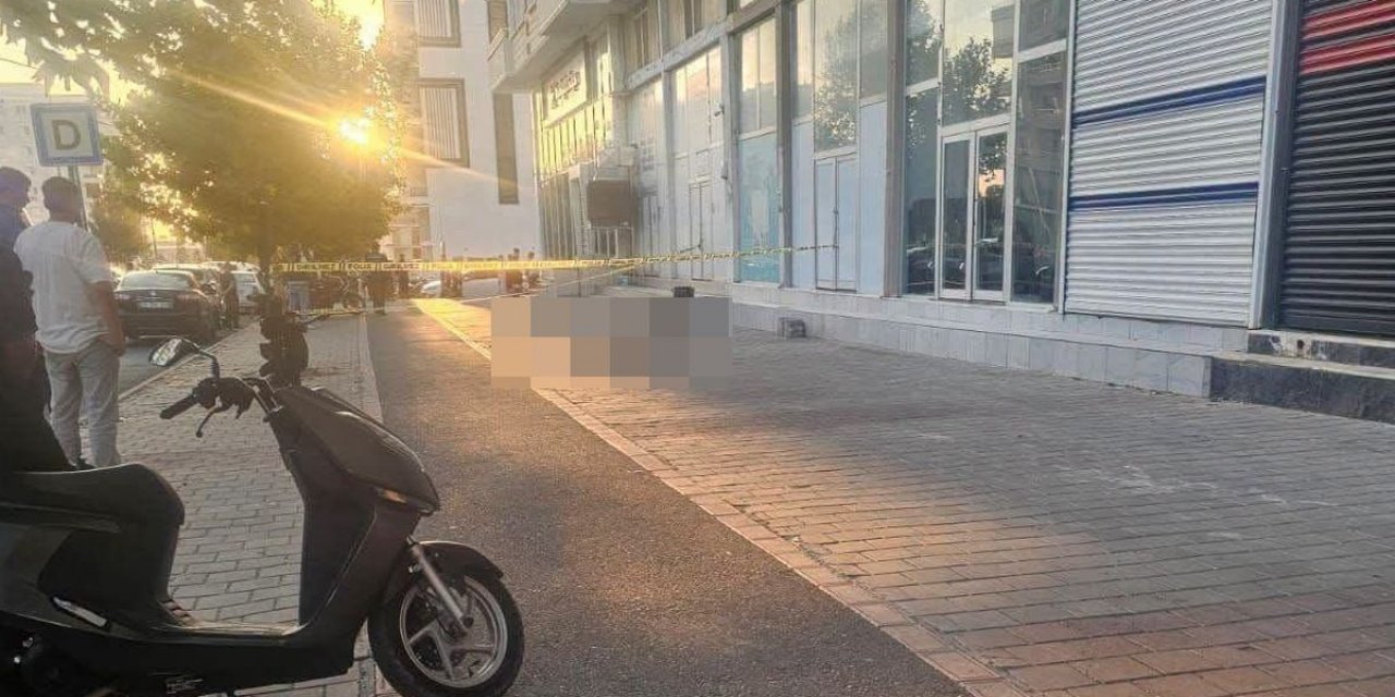 Balkondan Düşen Kadın Hayatını Kaybetti; Eşi Gözaltında
