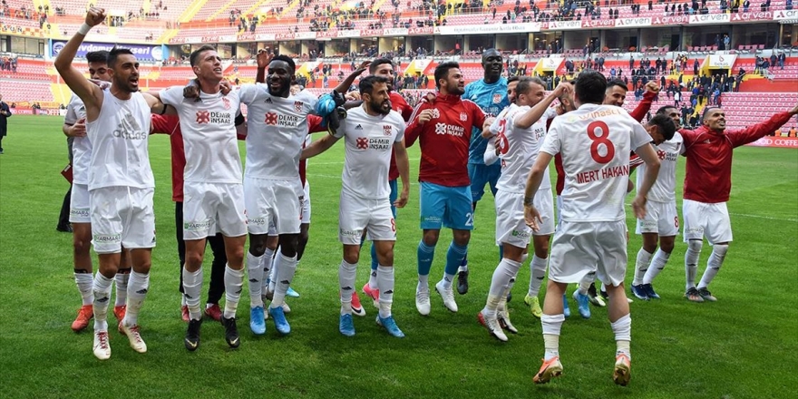 Sivasspor Başarılı Performansıyla Taraftarını Heyecanlandırdı