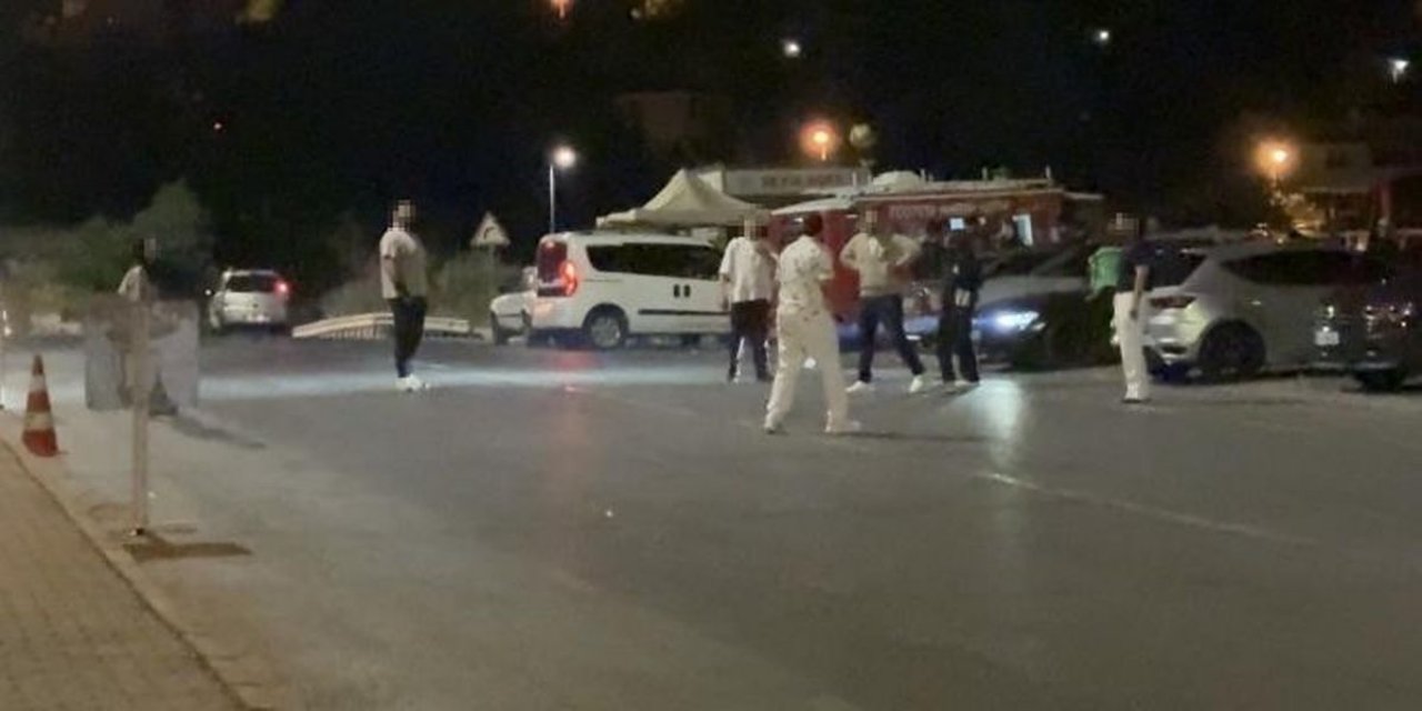 Talas'ta Cadde Ortasında Top Oyunu: Trafik Tehlikesi
