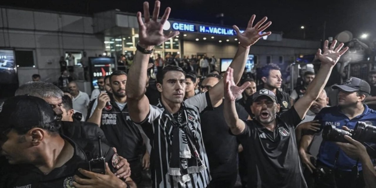 Beşiktaş'ın Yeni Yıldızı Vlahovic: Siyahla Beyaz Hayatım Boyunca Beni Takip Etti!