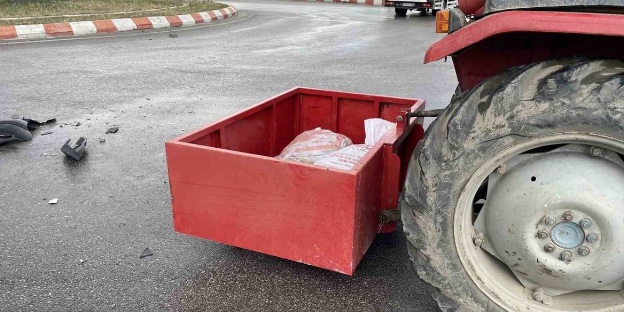 Samsun'da Trafik Kazası: Maddi Hasar