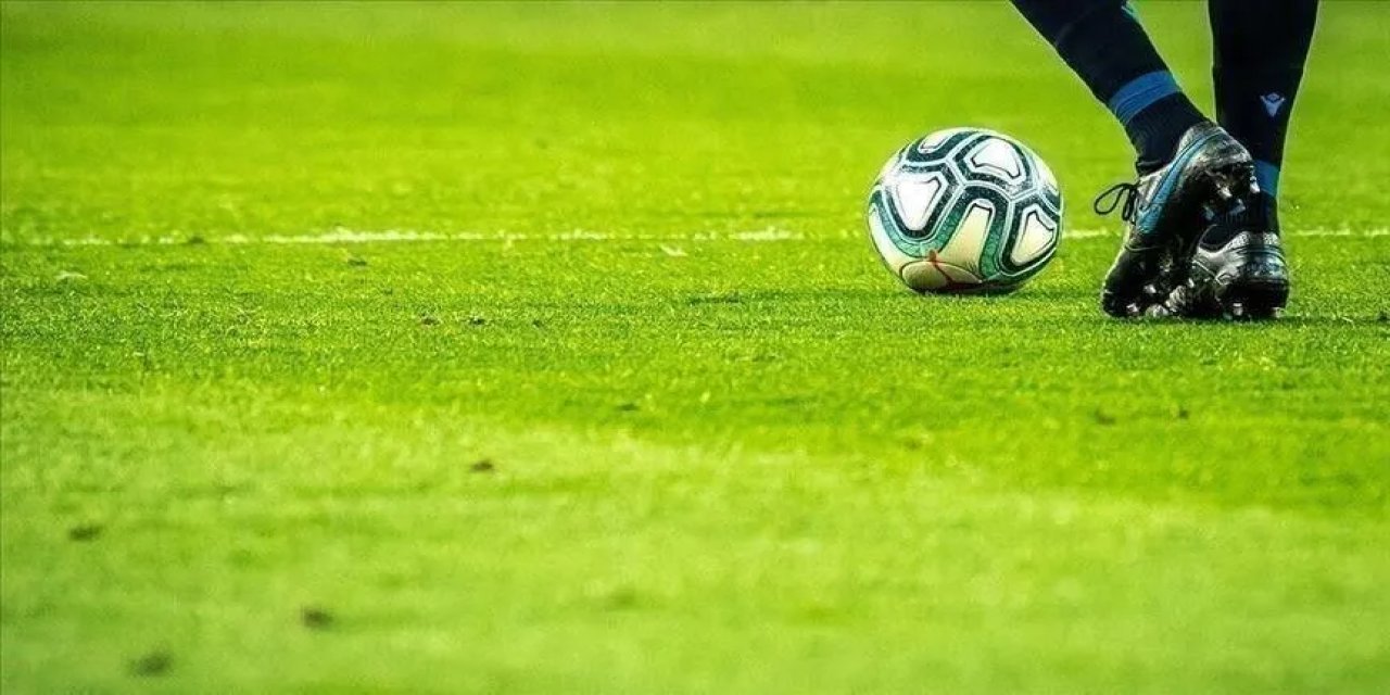 Bakan Bak, Süper Lig'in Yeni Sezonu İçin Açılış Mesajı Yayımladı