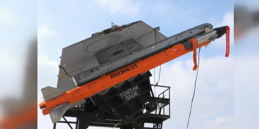 Bozdoğan Füzesi'nden Tam İsabet