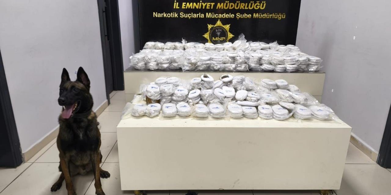 Mersin'de Uyuşturucu Operasyonu: 3 Kilo 490 Gram Kokain Ele Geçirildi