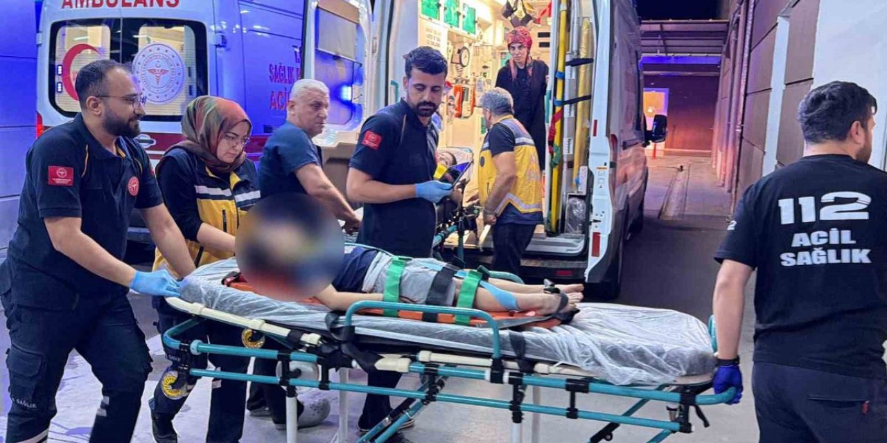 Adıyaman'da Otomobil Takla Attı: 2 Çocuk Yaralı
