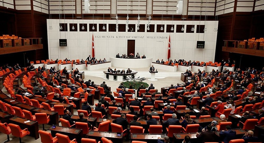 TBMM Genel Kurulunda "Tank Palet Fabrikası"yla ilgili tartışma