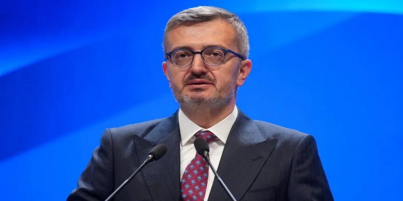 İletişim Başkanı Duran, Marmara Depremi'nde Hayatını Kaybedenleri Andı