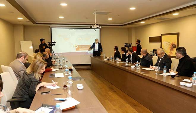 Aylık 230 Bin TL maaş alan Güler ekonomi gazetecilerine ne dersi verdi?