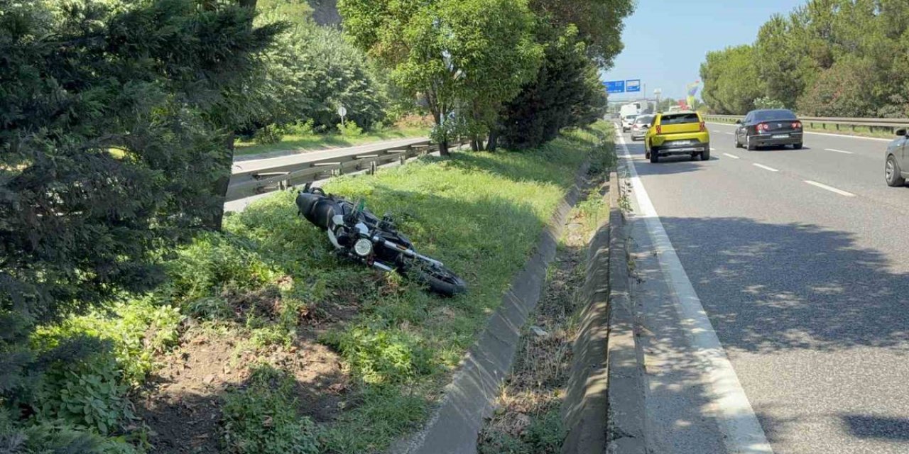 Samsun'da Motosiklet Kamyona Çarptı: 2 Yaralı