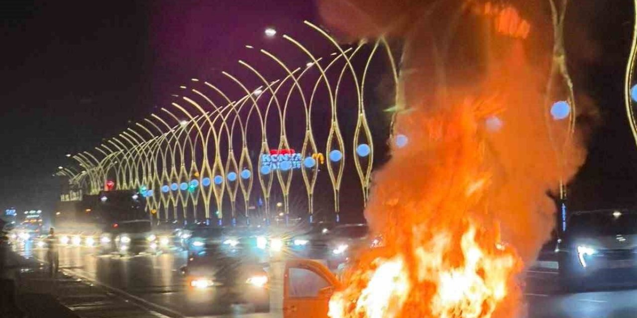 Polatlı'da Seyir Halindeki Araçta Yangın