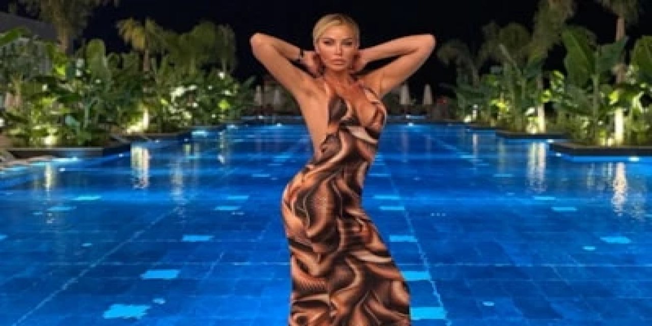 Petek Dinçöz'ün Bikinili Kareleri! Son Haline Yorum Yağdı