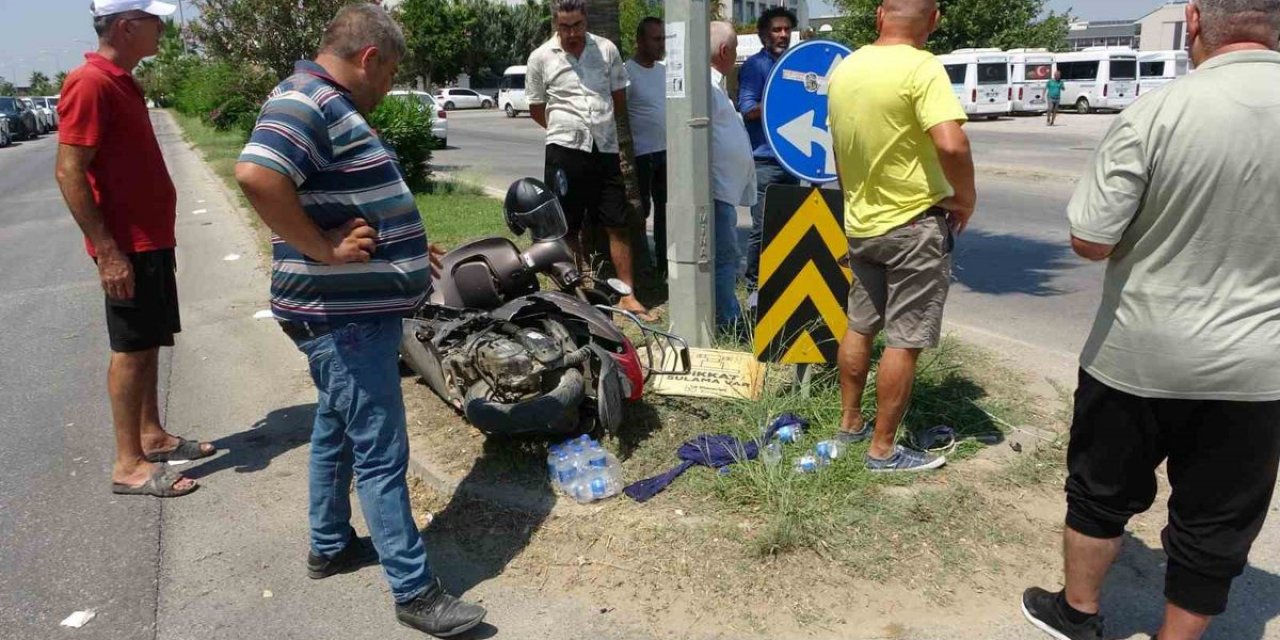 Manavgat'ta Trafik Kazası: Motosiklet Sürücüsü Ağır Yaralandı
