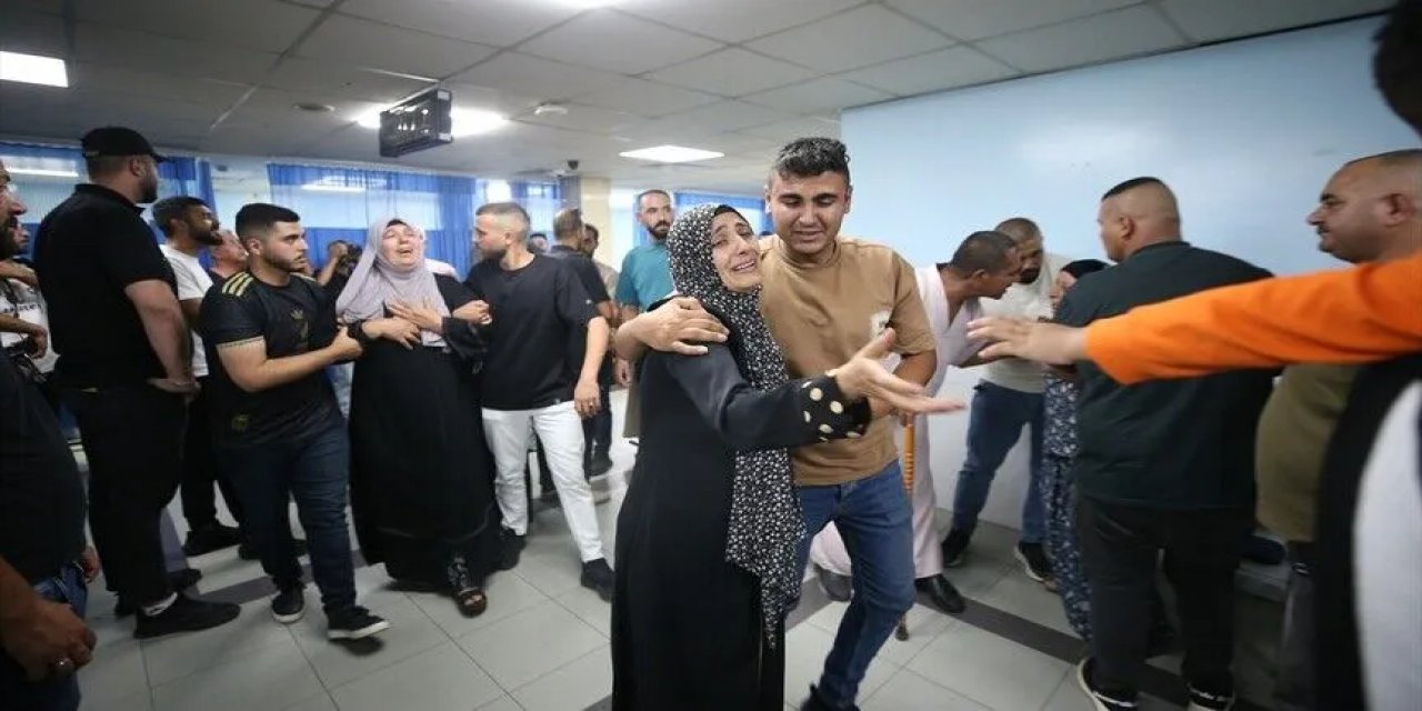 Batı Şeria'da İsrail Askerlerinin Vurduğu Filistinli, Ambulansın Engellenmesi Sonucu Hayatını Kaybetti