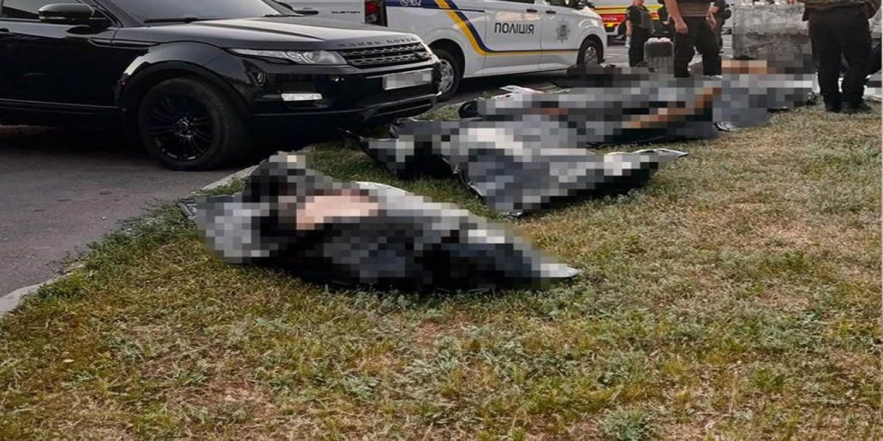 Rus Ordusundan Zelenski'nin Memleketinde AVM Saldırısı: 16 Ölü