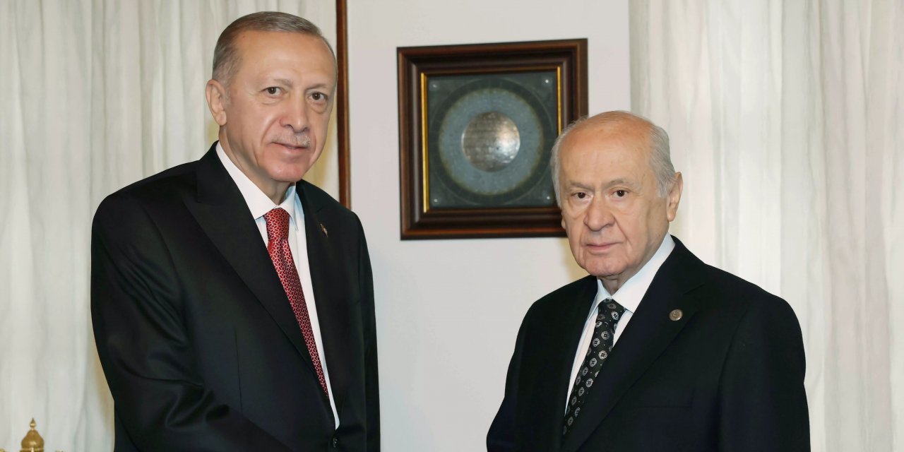Bahçeli'nin Seçim Sistemi Çağrısının Ardından AK Parti Harekete Geçti