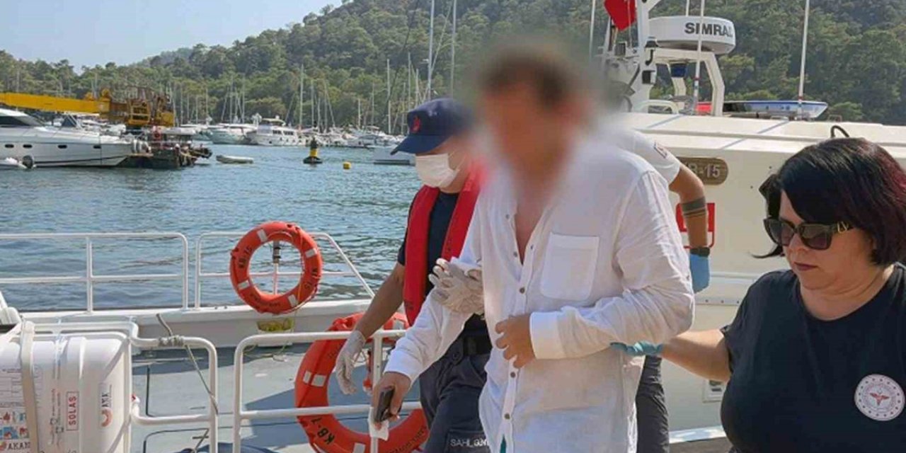 Marmaris'te Gezi Teknesi Kurtarıldı