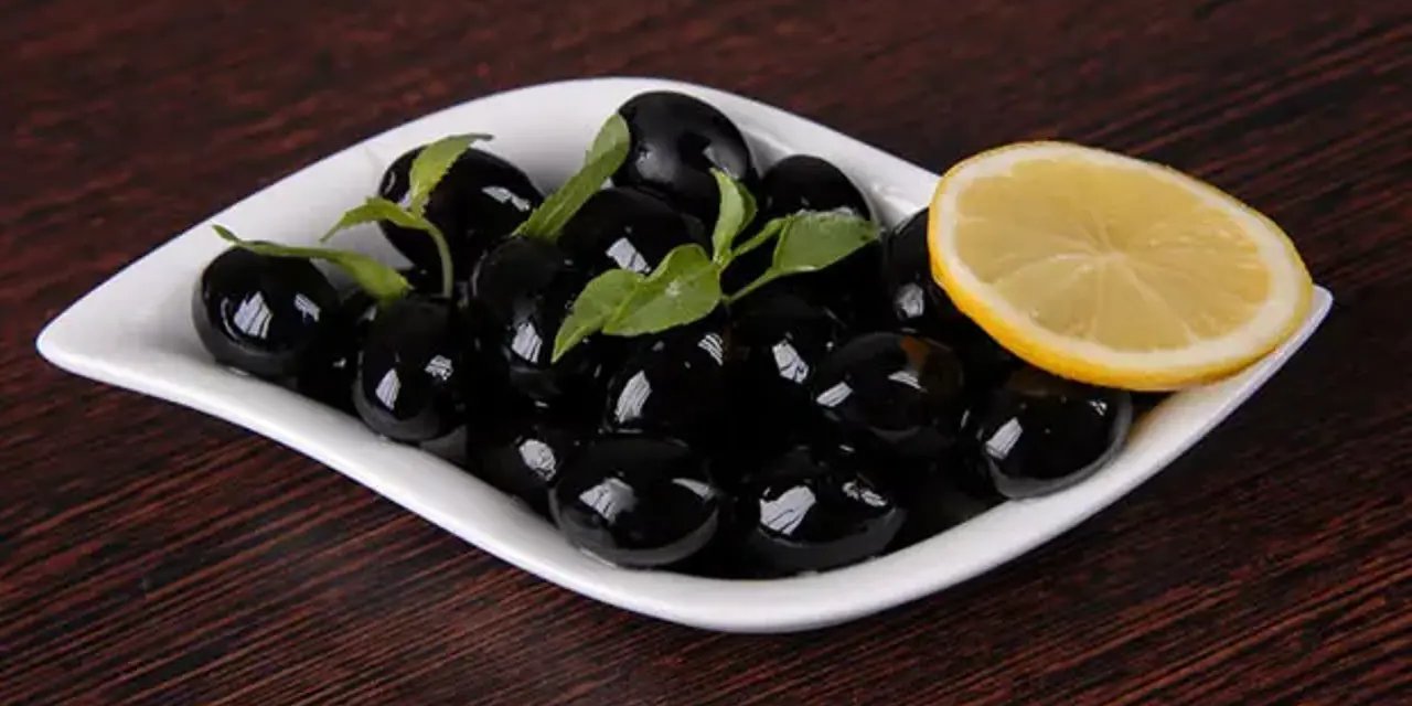40 Yıllık Zeytin Devinden Kötü Haber