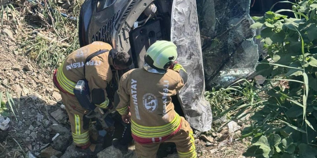 Samandağ'da Trafik Kazası: 2 Yaralı