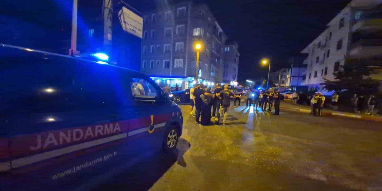 Bartın'da Polis Aracı Kaza Yaptı