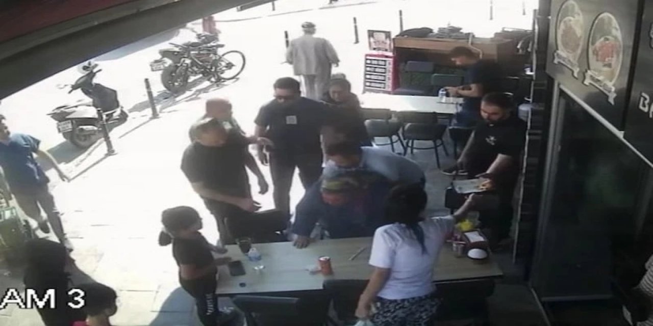 Konya'da Yemek Yerken Nefesi Kesilen Kadını, Polis Heimlich İle Kurtardı