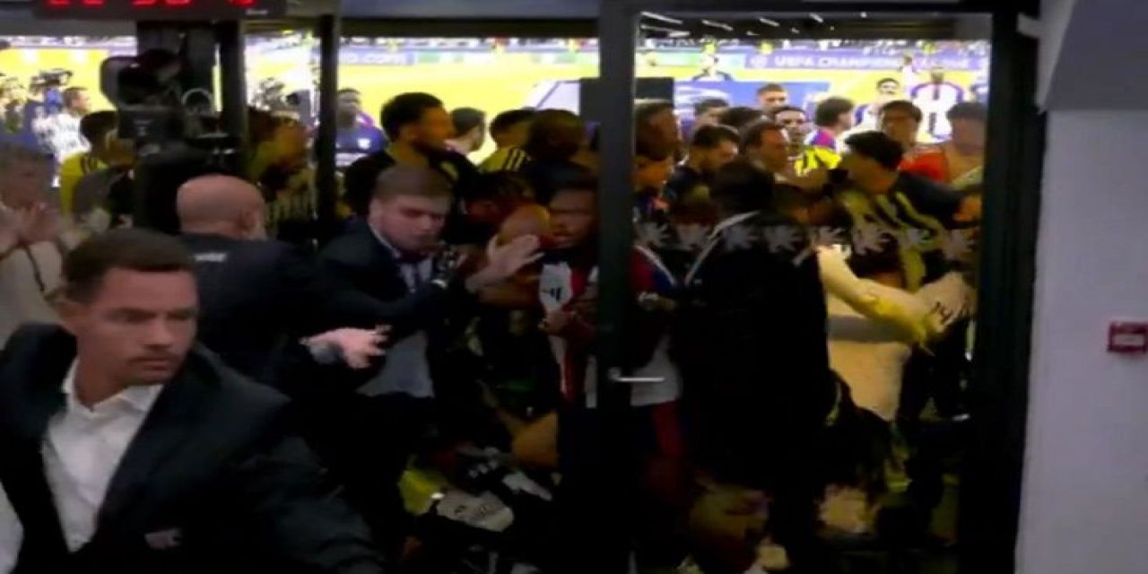 Fenerbahçe Turu Geçti, Ortalık Savaş Alanına Döndü! Tünel Görüntüleri Ortaya Çıktı