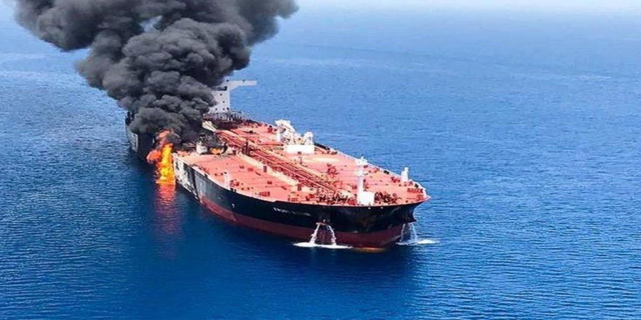 Hürmüz Boğazı'nda Bir Tanker Saldırıya Uğradı