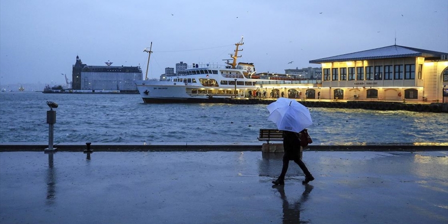 Meteorolojiden Sağanak Ve Fırtına Uyarısı