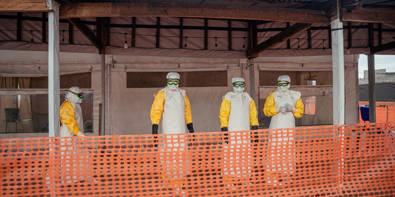 DSÖ: KDC'de Ebola Salgınına İlişkin 5 Bin 794 Vaka İle 2 Bin 786 Ölüm Bildirildi