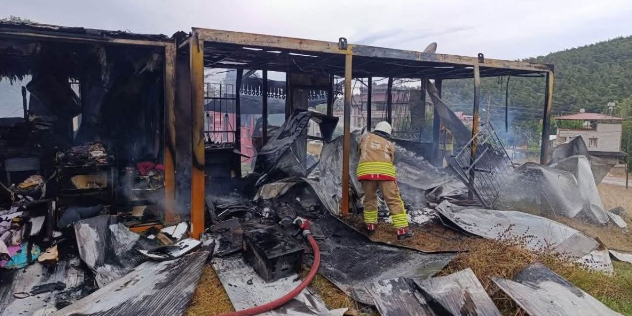 Belen'de Konteyner Yangını