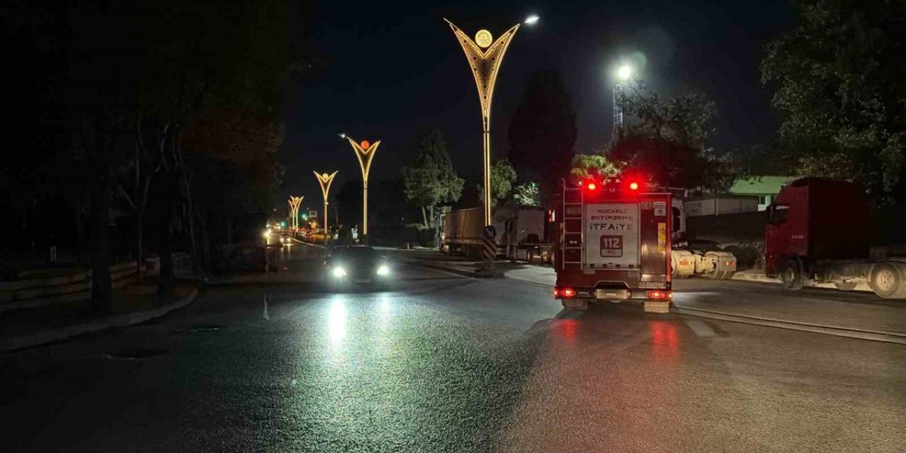Gebze'de Asansörde Nitrik Asit Sızıntısı