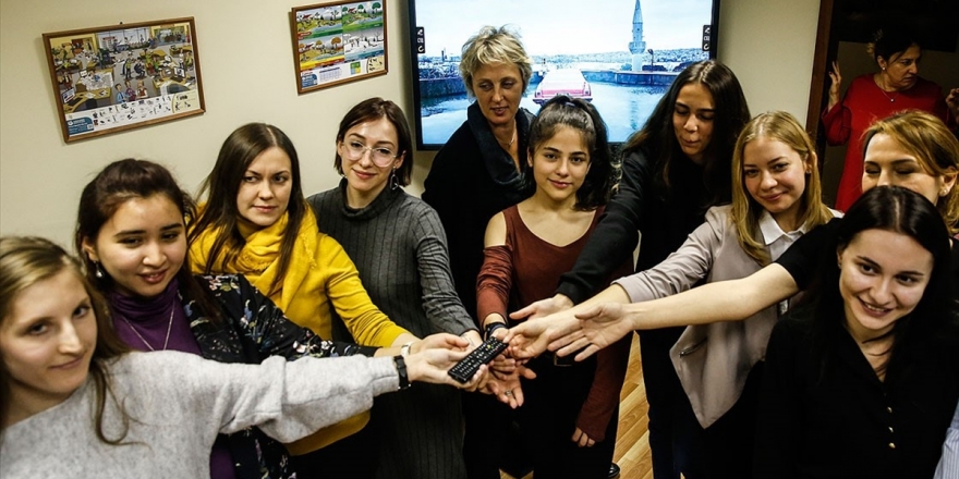 Rus Gençler Dizilerle Türkiye'yi Tanıyor