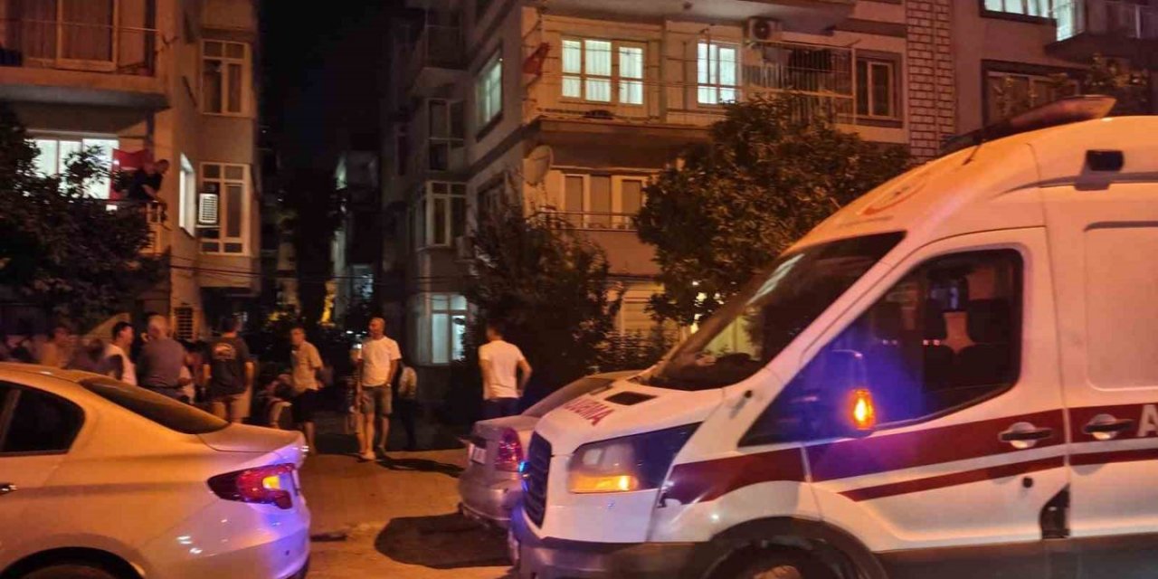 Emekli Öğretmen Çatıdan Düşerek Hayatını Kaybetti